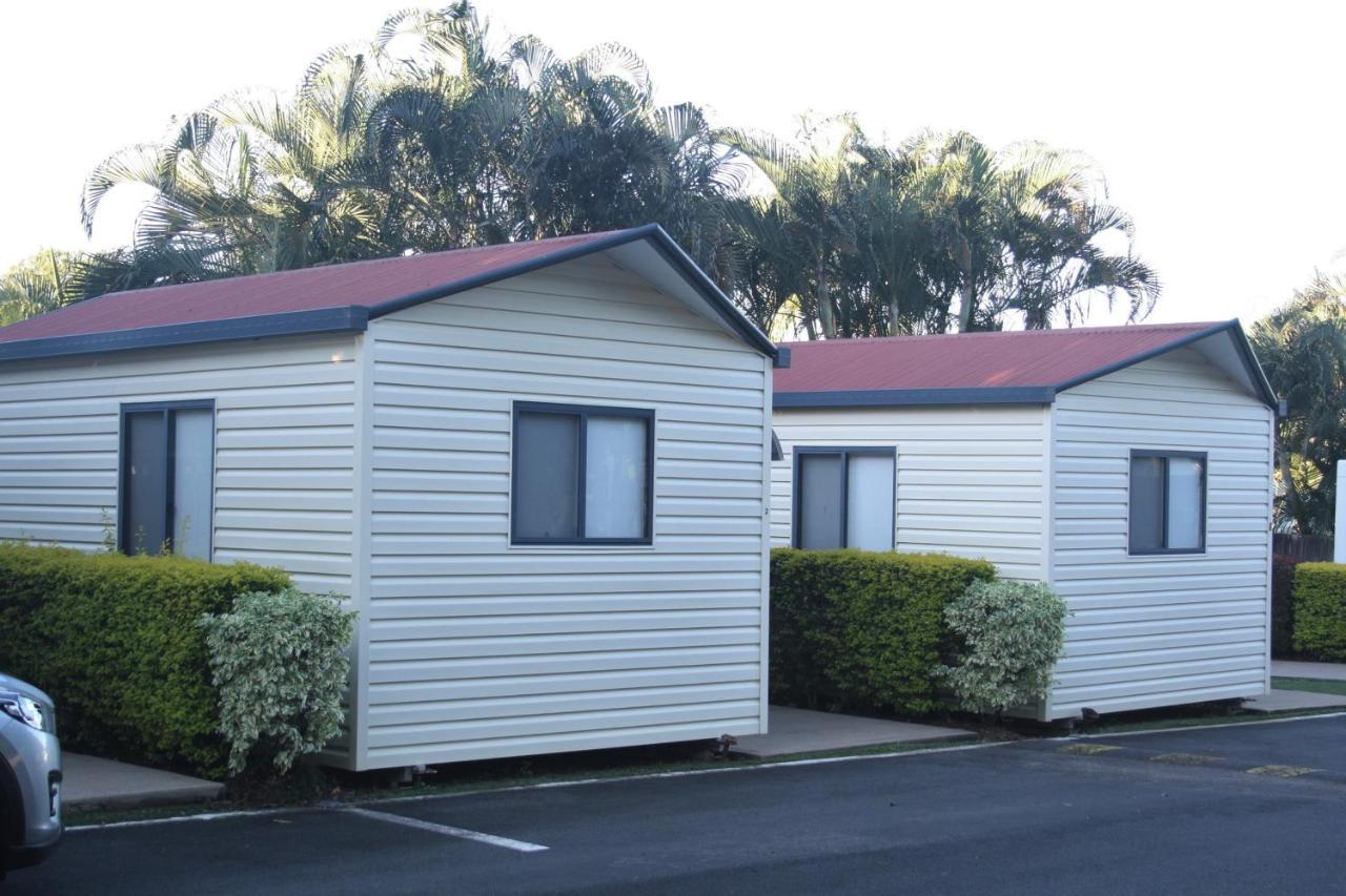 Sarina Palms Caravan And Cabins Village Buitenkant foto